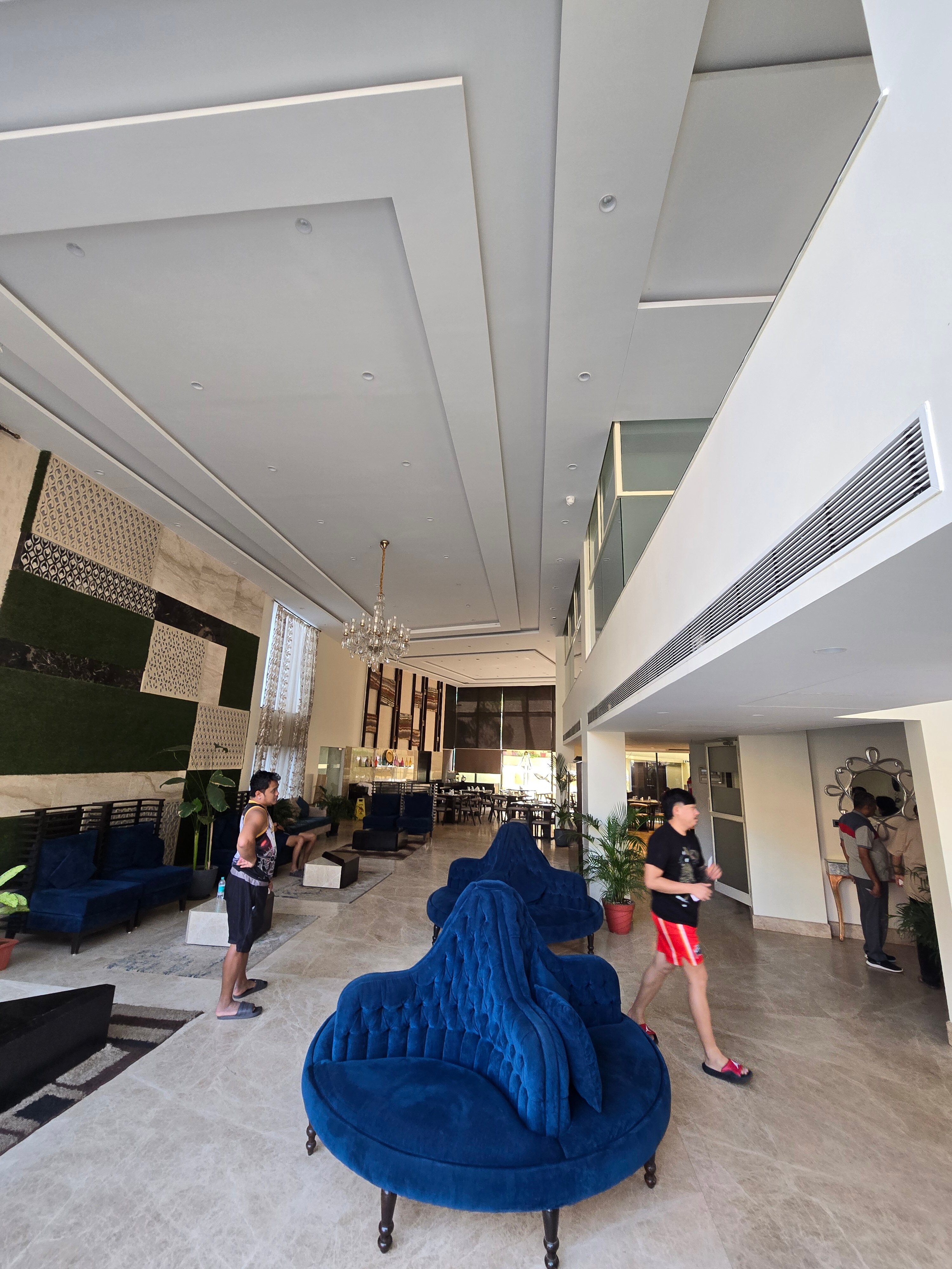 The Flora Grand-官方