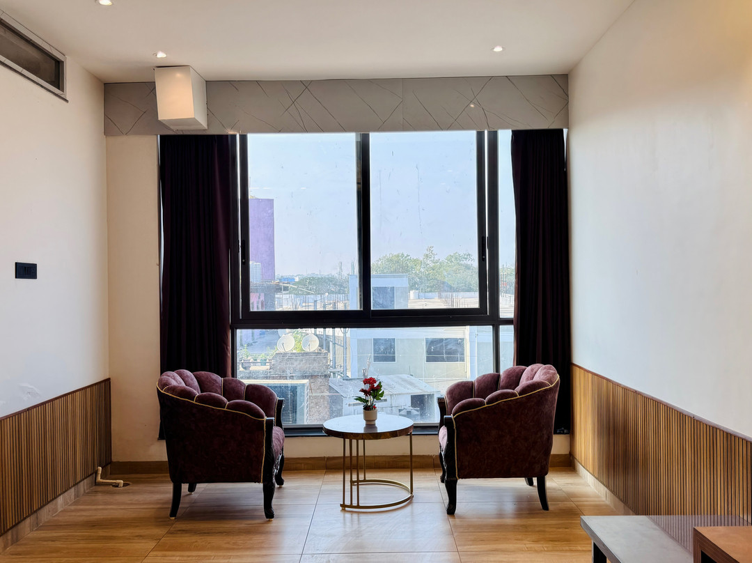Pheonix Luxury Inn Hotel