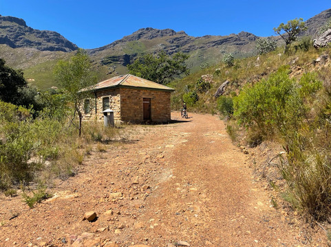 Ride In Bike Hire-斯泰伦博斯必去景点