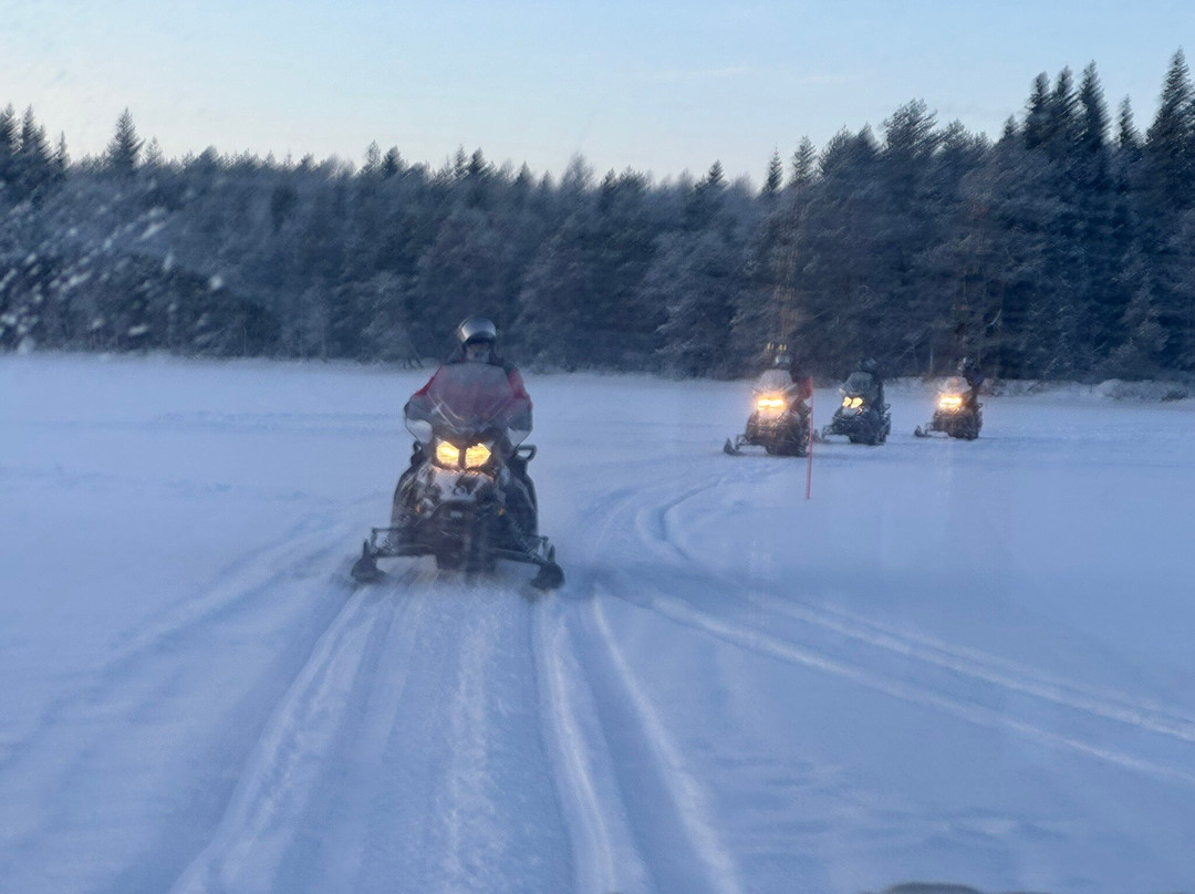 Aurora eMotion - Electric Snowmobile Safaris-罗瓦涅米必去景点