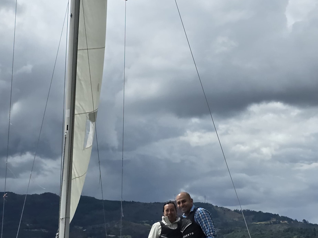 Barlovento Travesías en Velero-Guatavita必去景点