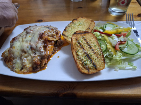 The Boat & Anchor Inn主图