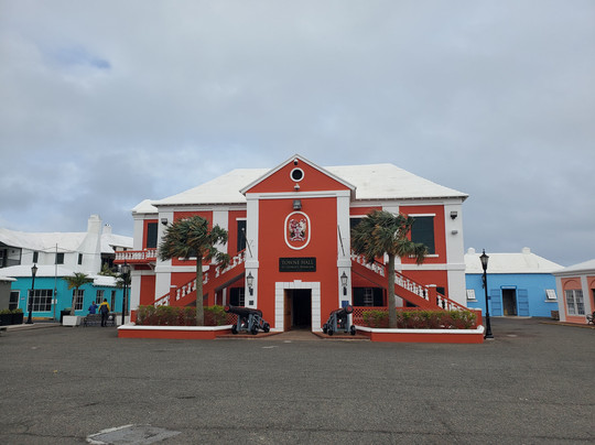 King's Square-圣乔治必去景点