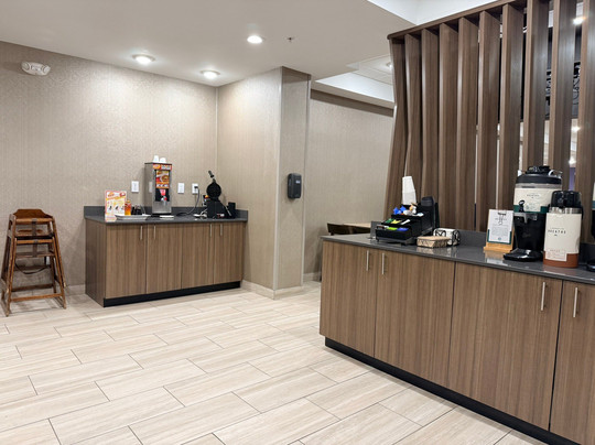 Springhill Suites Lansing主图