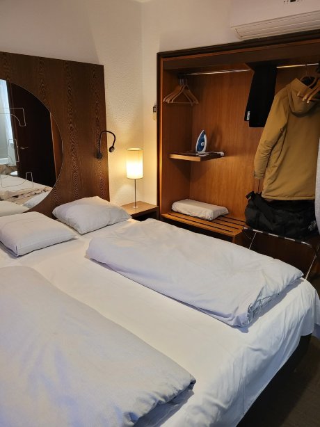 欧罗巴酒店-客卧