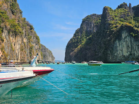 Phi Phi Island Tours Company-小皮皮岛必去景点