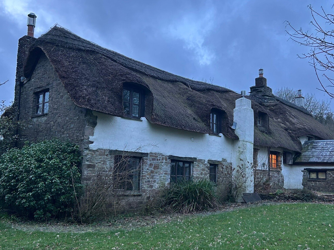 刈草农场酒店主图