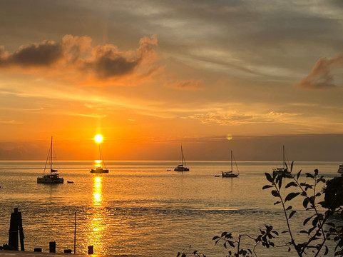 L&C Island Rentals-斯丹尼尔岛必去景点