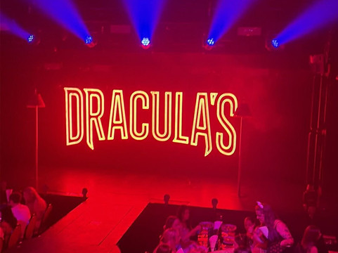 Dracula's Cabaret-布罗德海滩必去景点