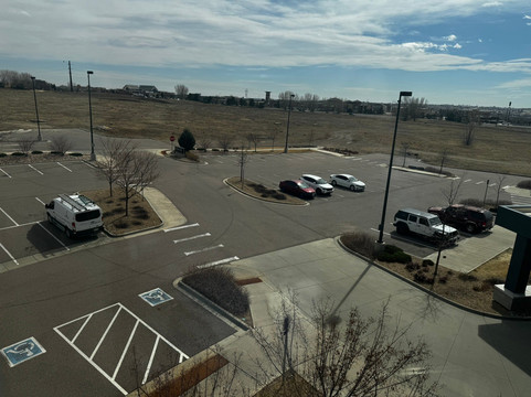 拉夫兰-柯林斯堡万豪万怡酒店主图