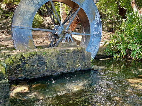 Tour des Roches-圣保罗必去景点