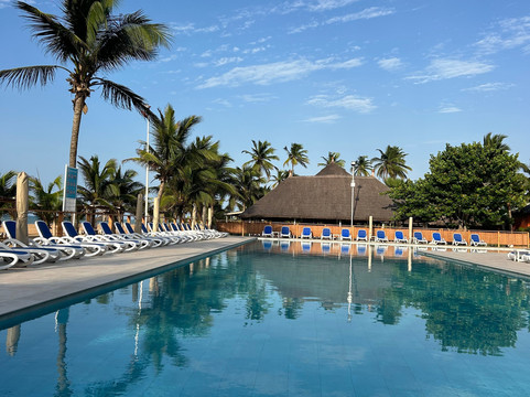 帕帕之家度假村及水疗中心主图