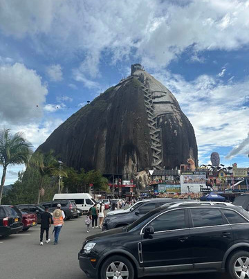 El Penon de Guatape-Guatape必去景点