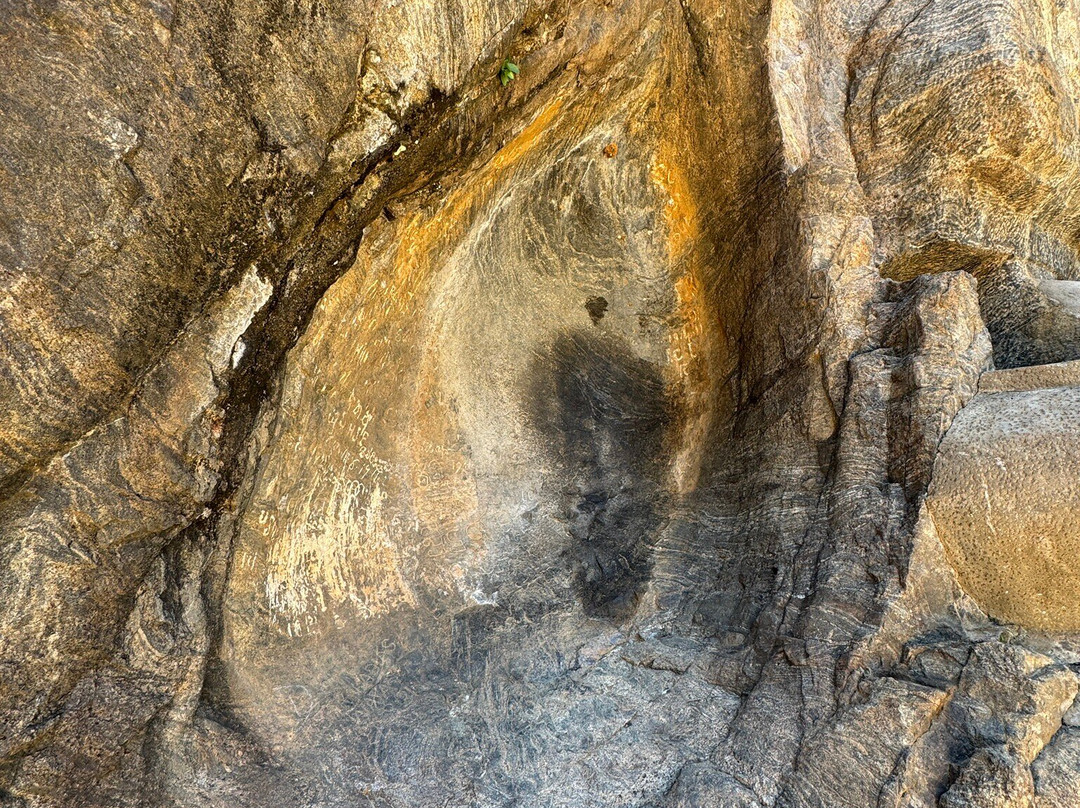 Buduruwagala-Wellawaya必去景点