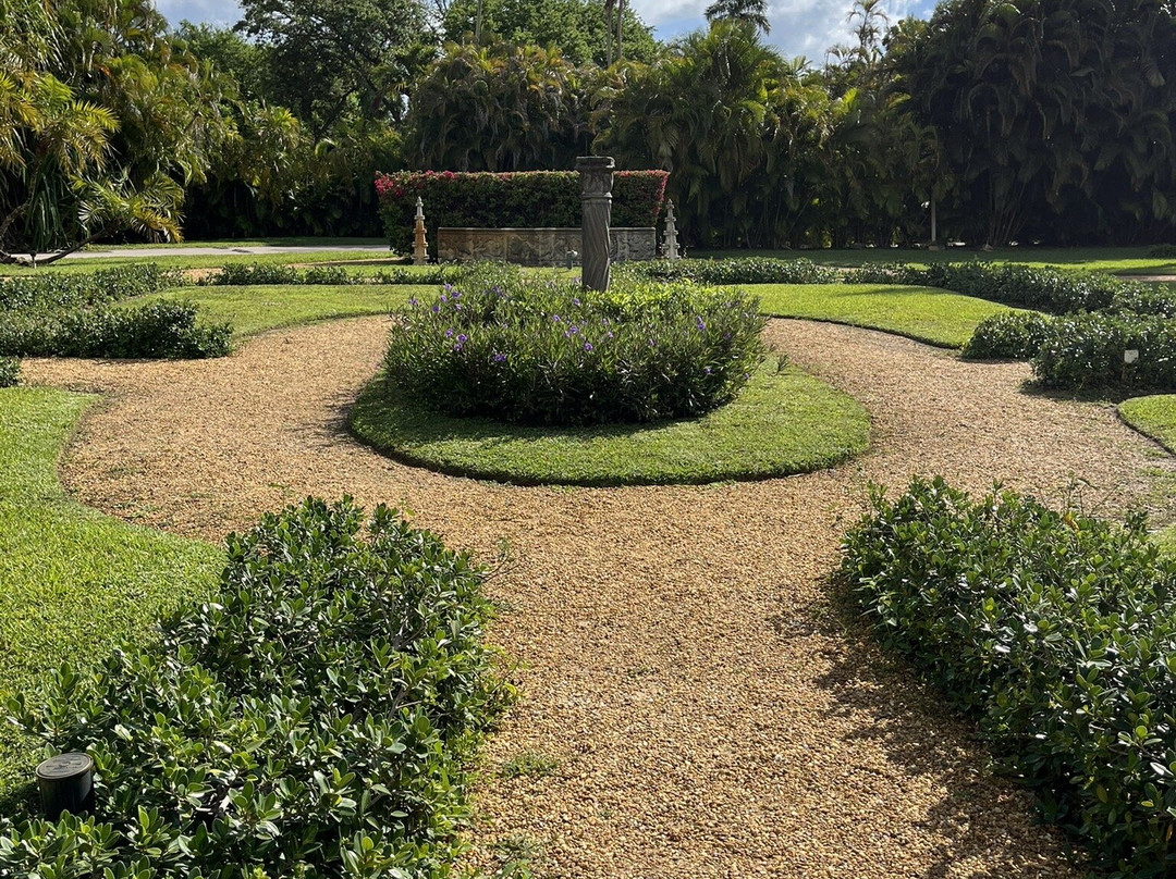 The Ancient Spanish Monastery-北迈阿密海滩必去景点