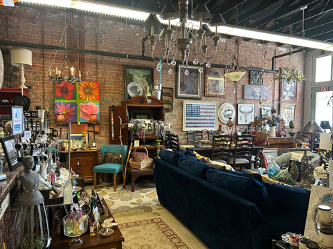 The World's Littlest Skyscraper-威奇托福尔斯必去景点