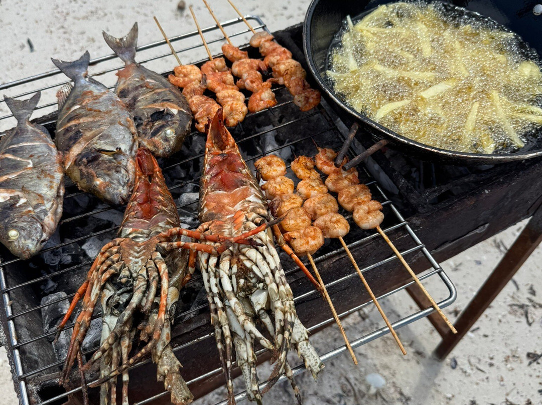 Enjoy Kizimkazi with Mr. Happy-Kizimkazi必去景点