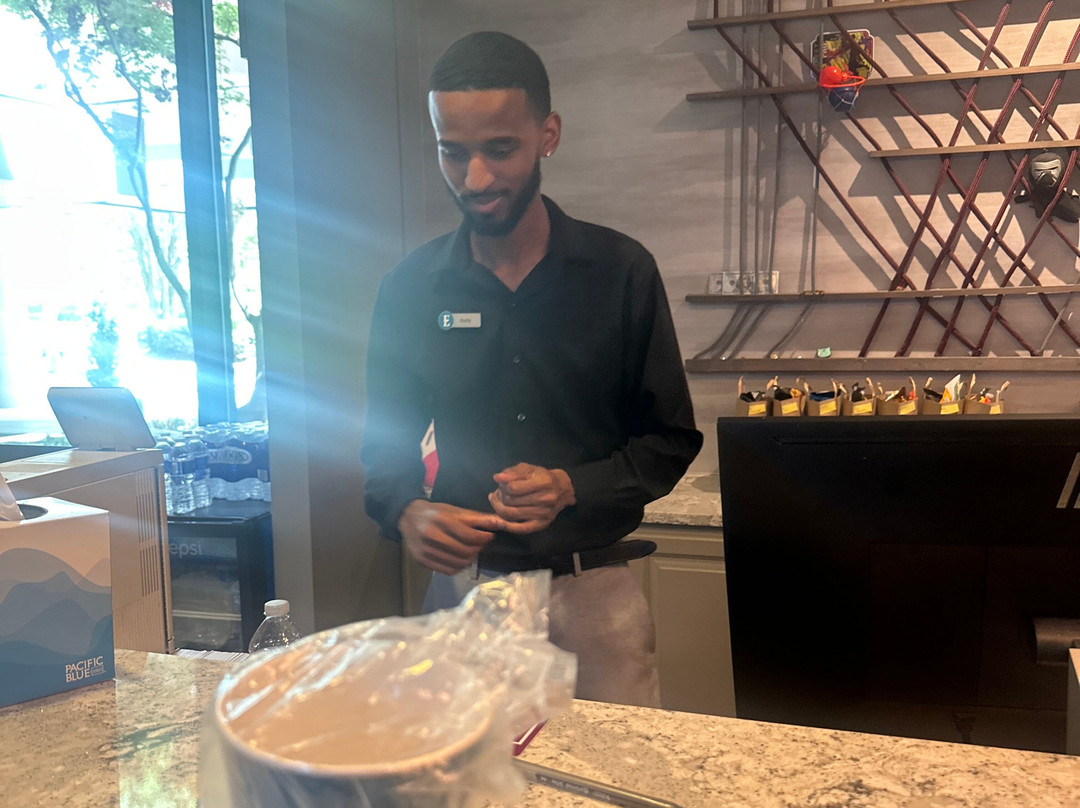 华盛顿贝塞斯达希尔顿安泊酒店主图