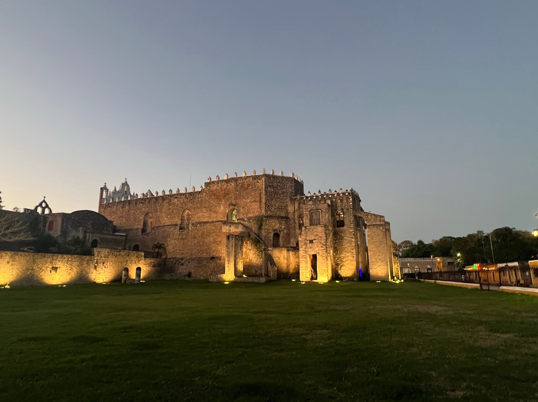 Convento de San Antonio de Padua-Izamal必去景点