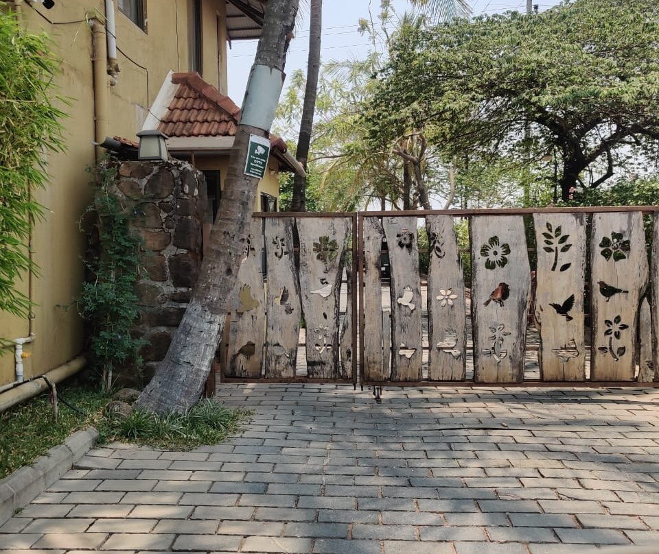 尼萨格度假村主图