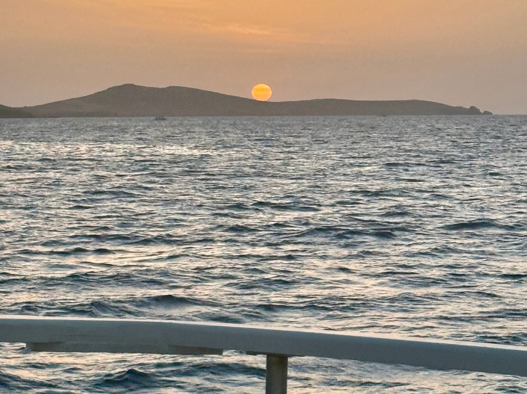 Greece Sailing by Chios Yachting team-米克诺斯镇必去景点