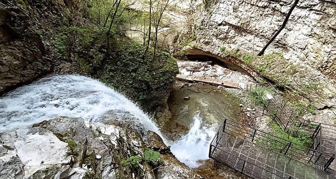 Nikhaloi Waterfalls-Itum-Kale必去景点