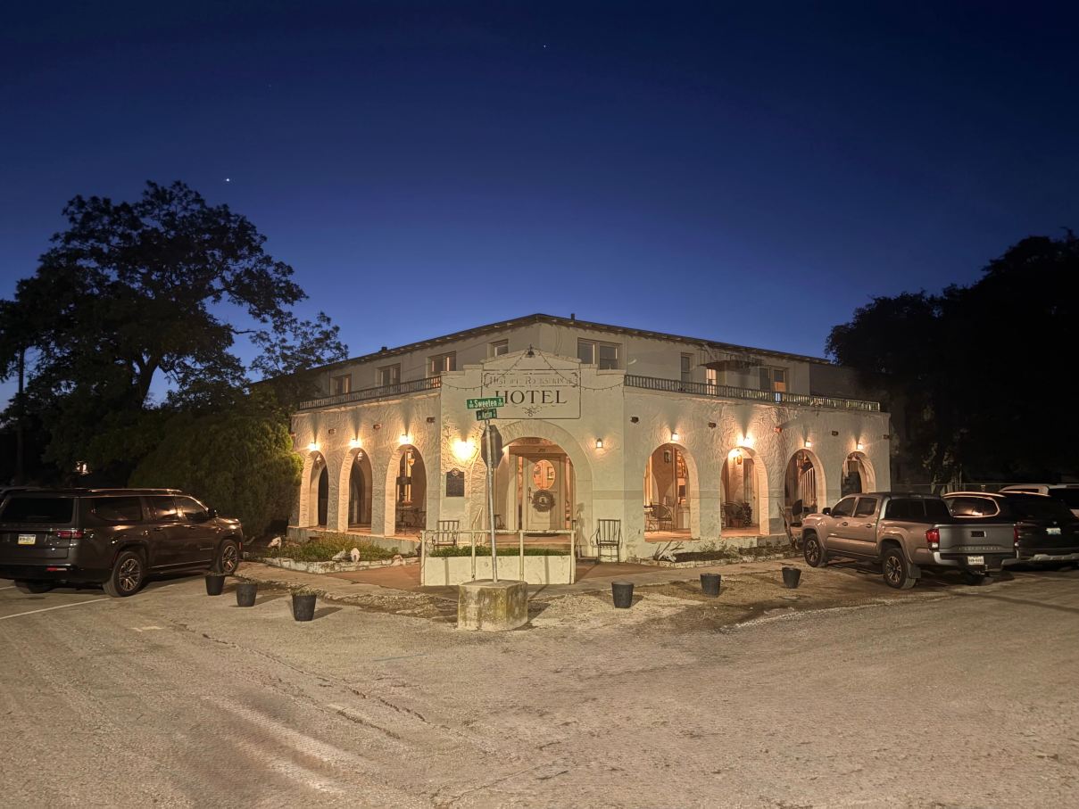 Historic Rocksprings Hotel-旅行者