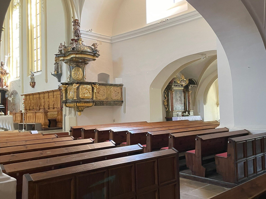 Wehrkirche Mariae Himmelfahrt-Weissenkirchen必去景点