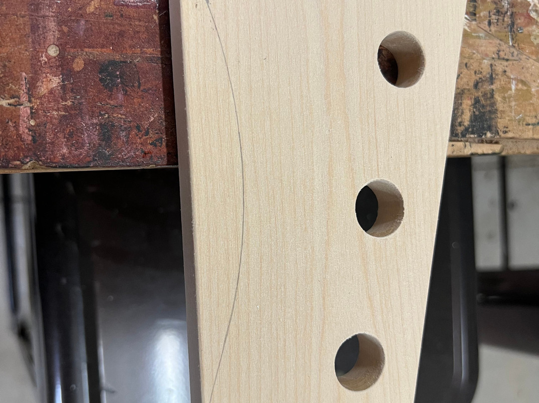 Wildwood Instruments - Guitar Making Courses & Art Gallery-戴尔斯福特必去景点