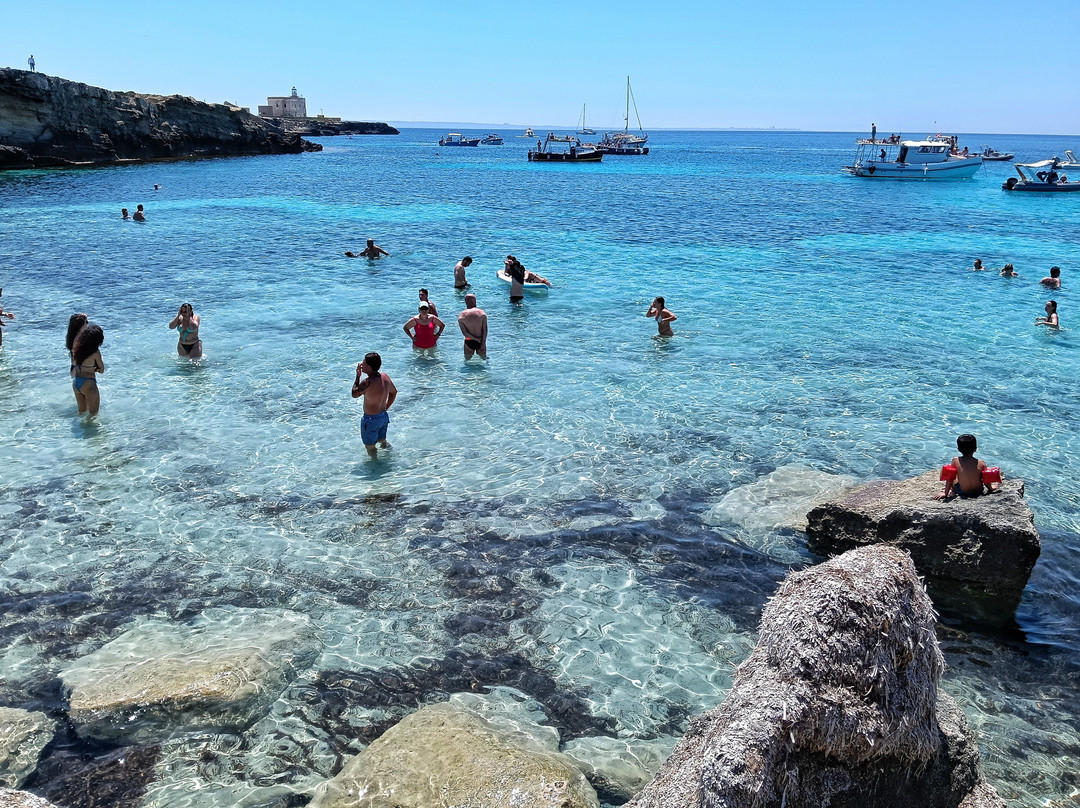 Scogliera Cala Azzurra-法维格纳纳必去景点