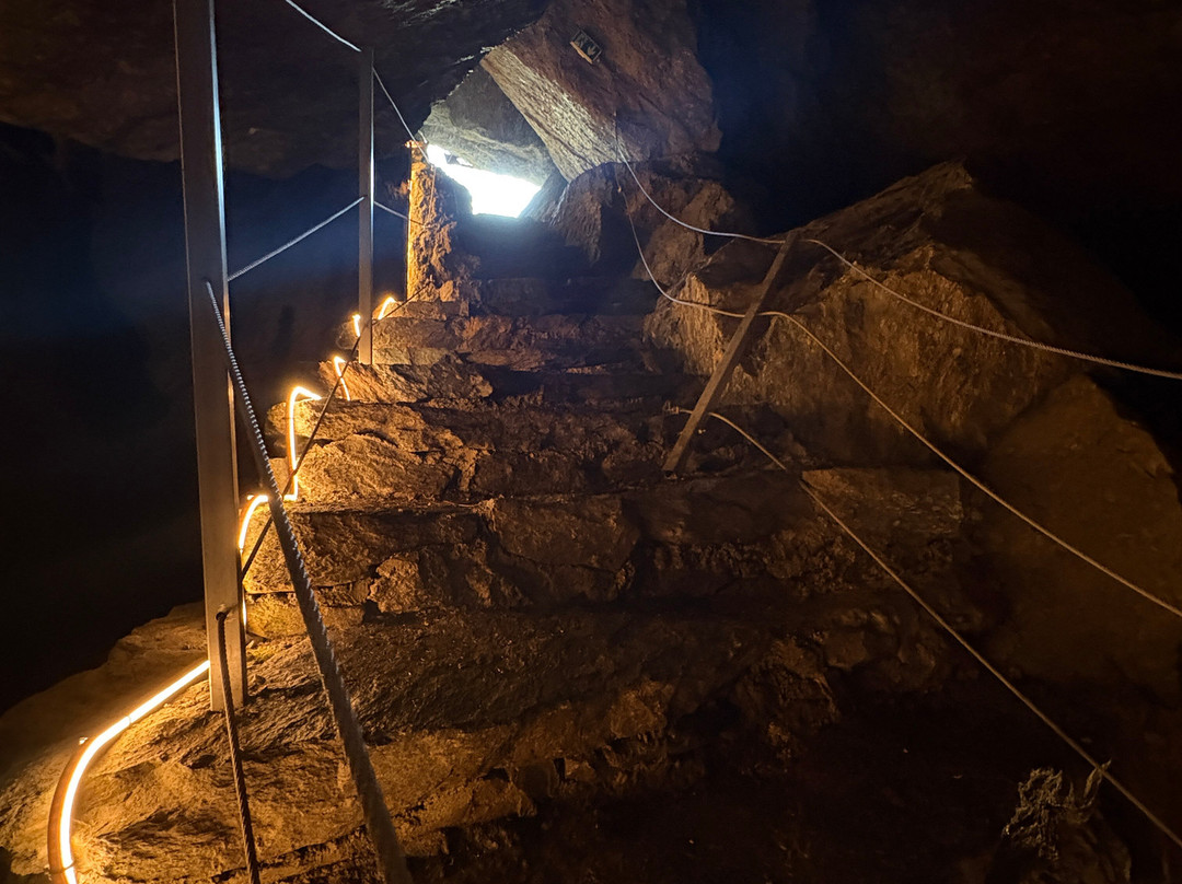 Grotte À Farinet-Vallorcine必去景点