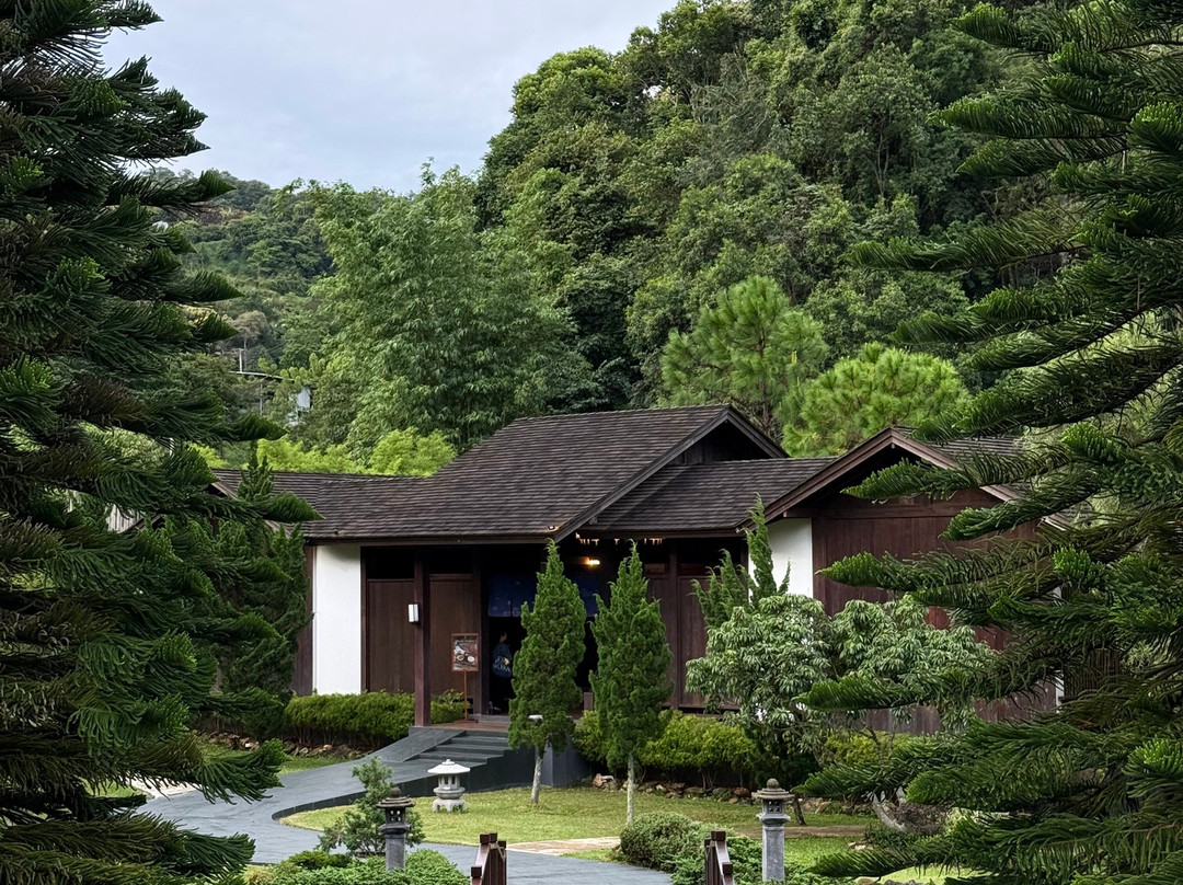 蒙查温泉旅馆主图