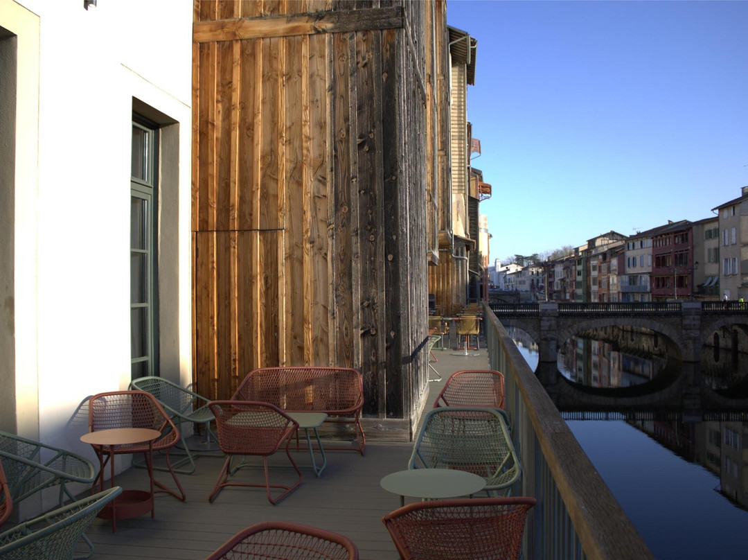 Lagarrigue酒店住宿-Grand Hôtel De Castres