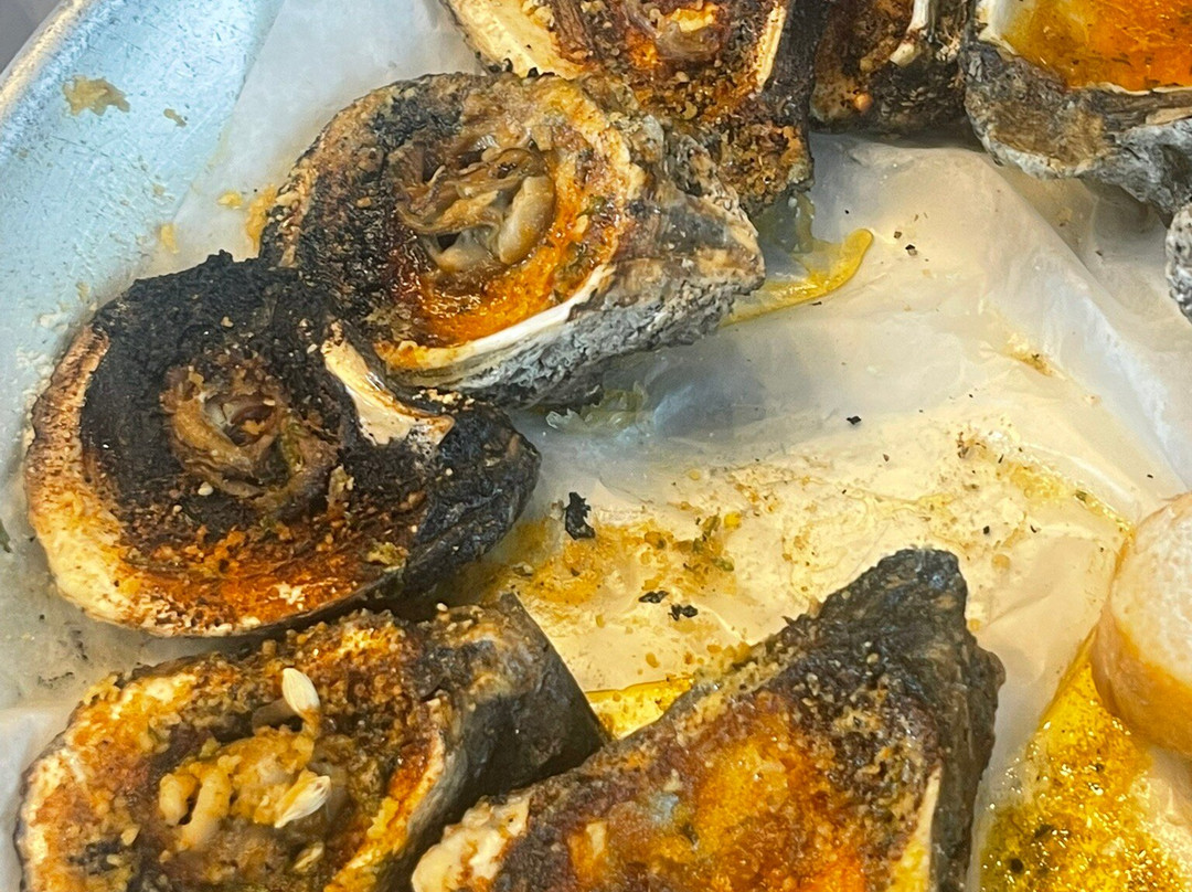 Big EZ Seafood & Oyster