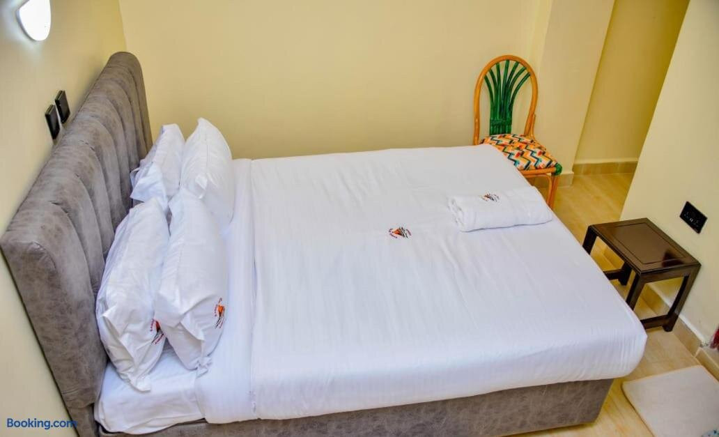 Saimo Hotel Kabarnet