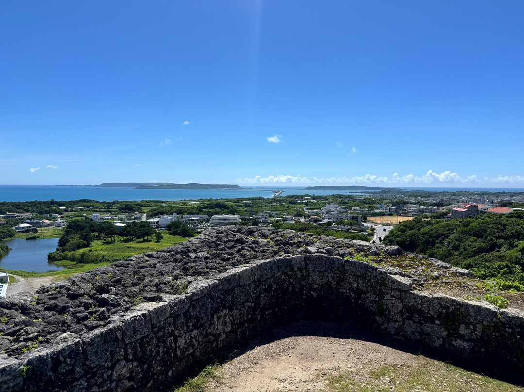 Katsuren Castle Ruins-宇流麻市必去景点