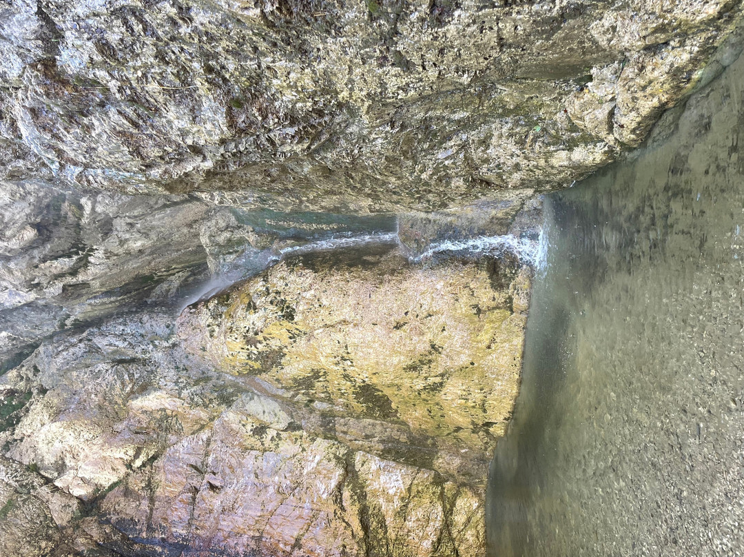 Da Laveno alla Cascata della Froda-Laveno-Mombello必去景点
