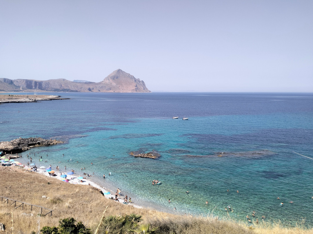 Caletta del Bue Marino-圣维托角必去景点