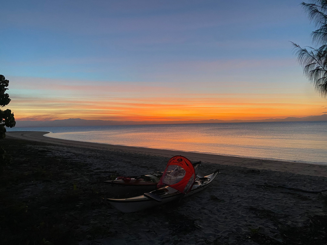 Coral Sea Kayaking-Mission Beach必去景点