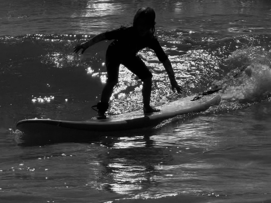 LBI Surfing & Paddle Board Lessons-Surf City必去景点