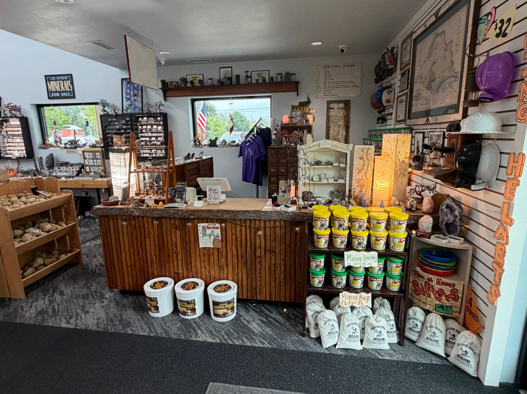 Door County Rock and Gem-Ephraim必去景点
