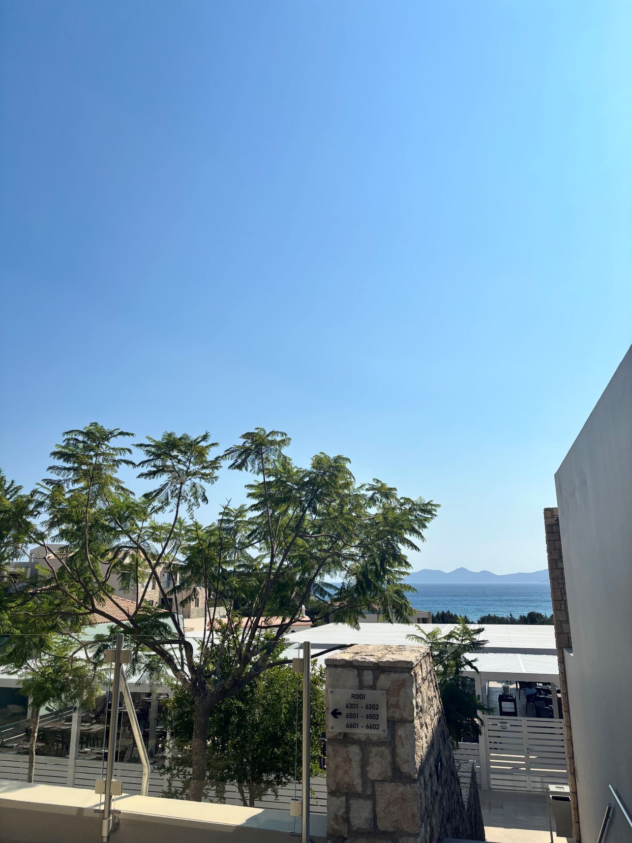 蓝色礁湖度假村 – 全包-旅行者