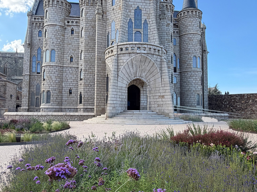 Palacio De Gaudí-阿斯托佳必去景点