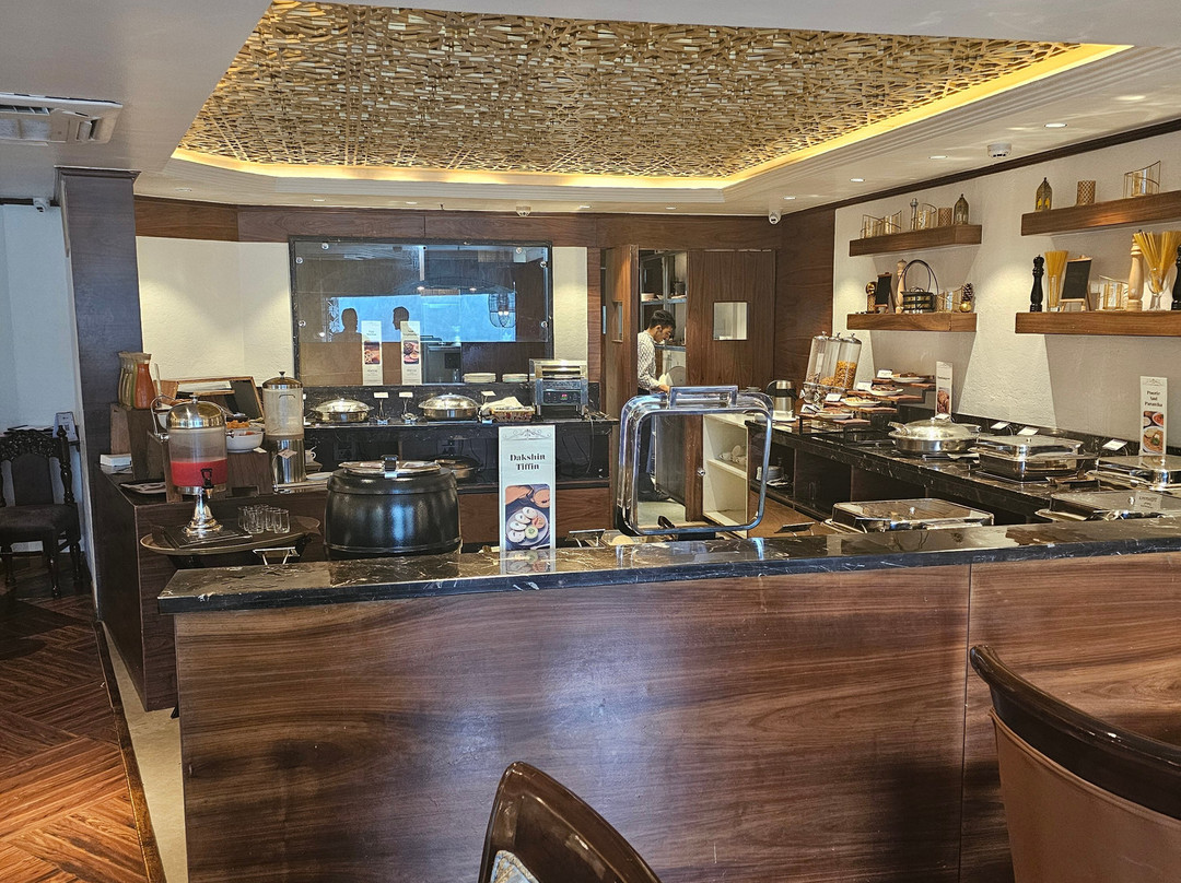 Hotel Hill Top Pahalgam主图