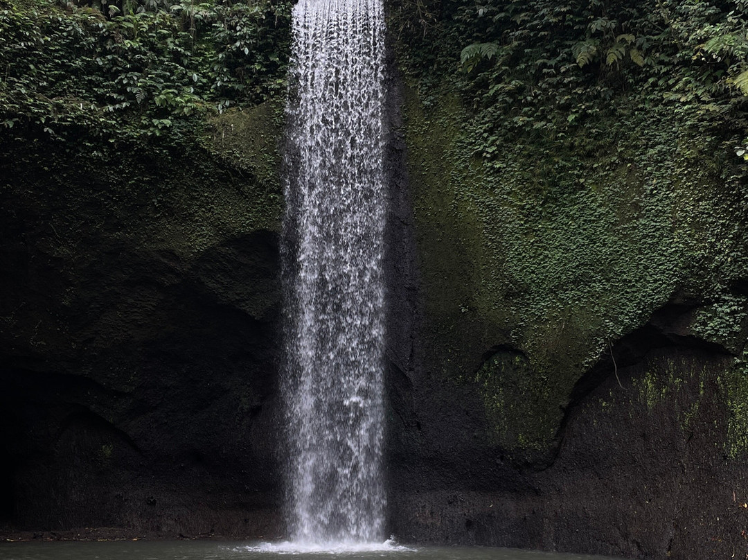 Tibumana Waterfall-Apuan必去景点