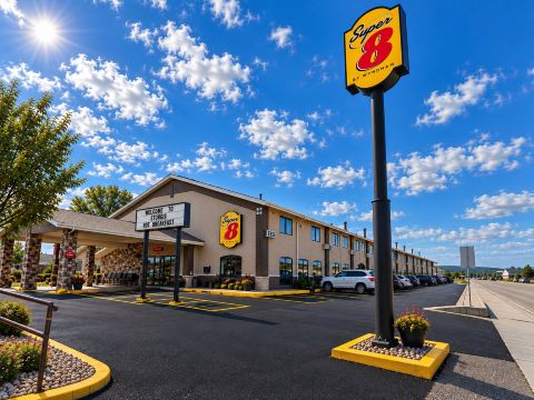 斯特吉斯速8酒店-度假村/酒店