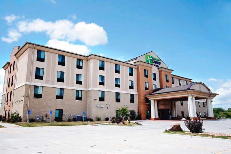 Urbandale酒店住宿-Holiday Inn Express & Suites Urbandale Des Moines By IHG