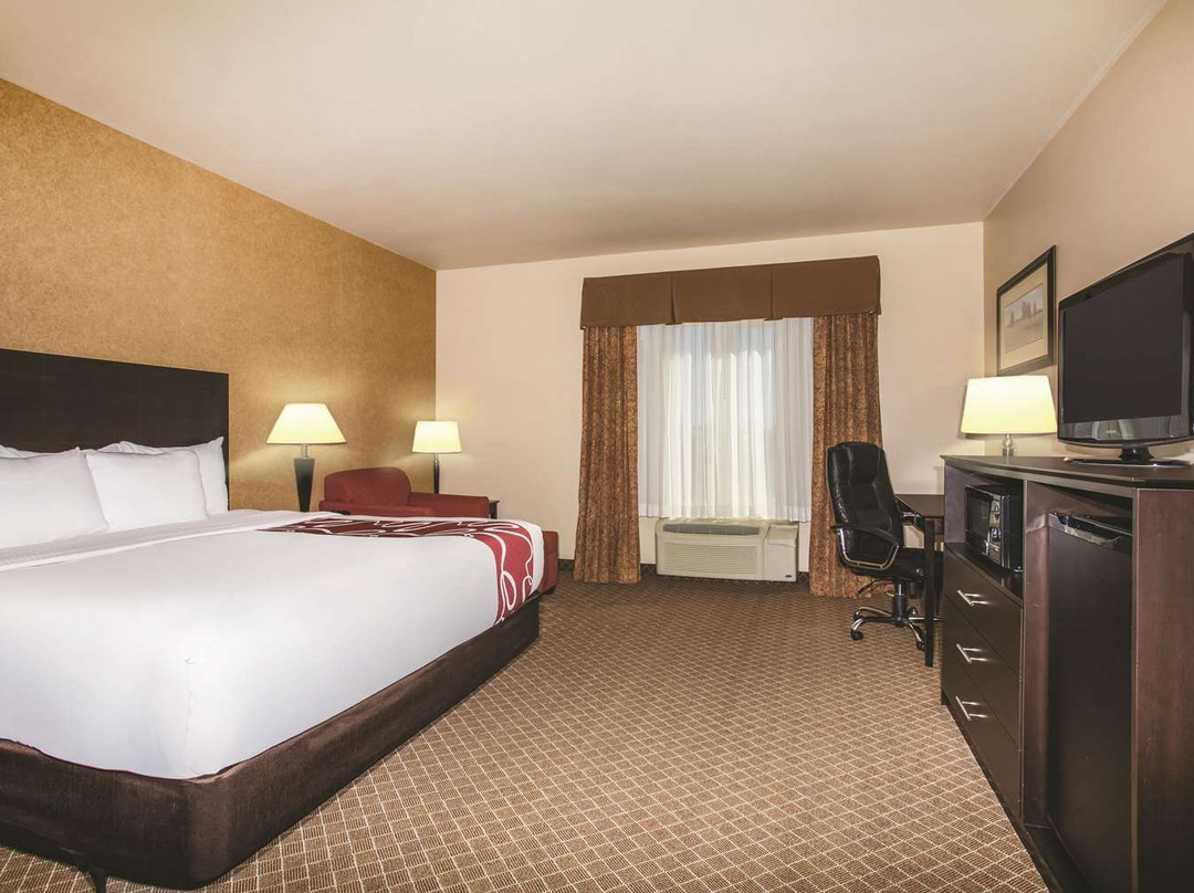 La Quinta Inn & Suites by Wyndham Ely主图