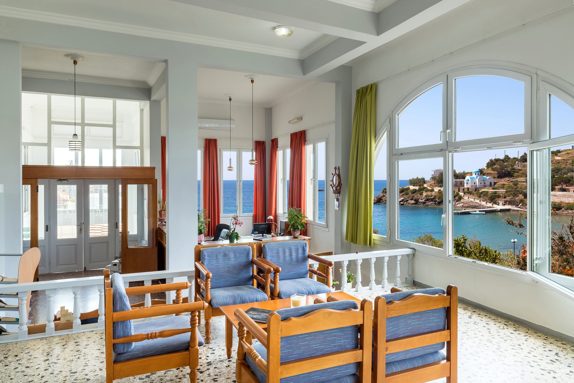 Alexandra Hotel-官方