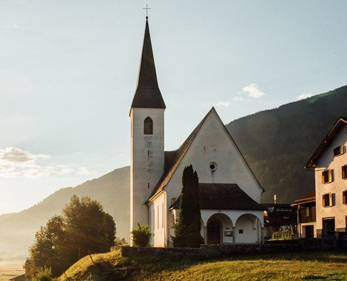 Kirche S. Giachen-Trun必去景点